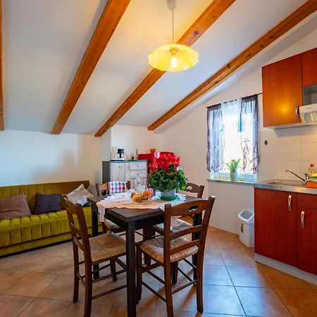 Franelli In Zagore - Istrien بيت ضيافة Brseč