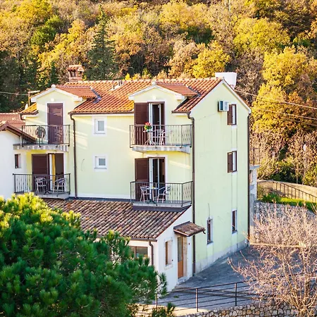 Pensión Franelli In Zagore - Istrien
